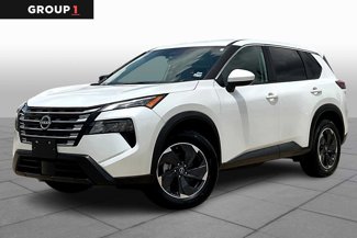Used 2024 Nissan Rogue SV image 1