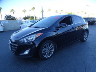 Used 2016 Hyundai Elantra GT image 1