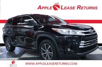 Used 2017 Toyota Highlander XLE image 1