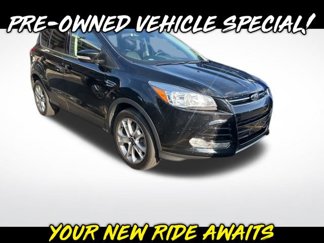 Used 2016 Ford Escape Titanium image 1