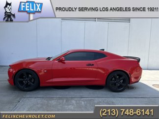Used 2017 Chevrolet Camaro LT image 1