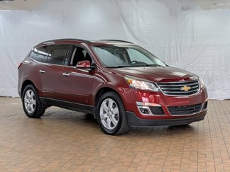 Used 2017 Chevrolet Traverse LT w/ Style and Technology Package image 1