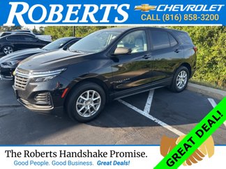 Used 2022 Chevrolet Equinox LS image 1