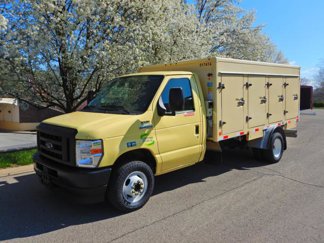 Used 2022 Ford E-450 and Econoline 450 Super Duty image 1