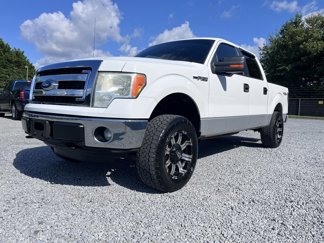 Used 2013 Ford F150 XLT w/ Mid Equipment Group image 1