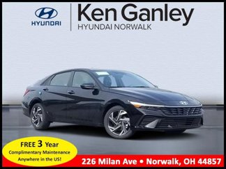 New 2025 Hyundai Elantra Sport image 1