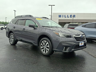 Used 2020 Subaru Outback Premium image 1