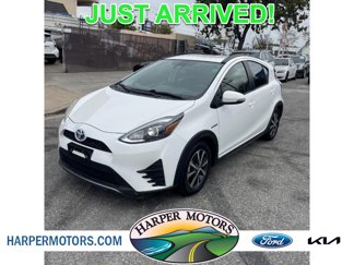 Used 2018 Toyota Prius C Two image 1