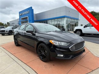 Used 2020 Ford Fusion SE w/ Equipment Group 151A video 1