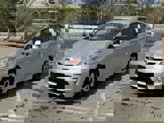 Used 2015 Toyota Prius Four image 1