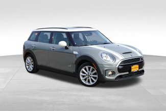 Used 2017 MINI Cooper Clubman S image 1