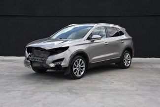 Used 2019 Lincoln MKC Select w/ Select Plus Package image 1