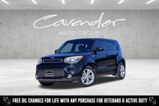 Used 2016 Kia Soul + image 1
