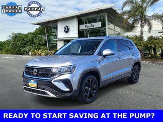 Used 2023 Volkswagen Taos SE image 1