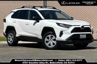 Used 2021 Toyota RAV4 LE w/ Carpet Mat Package (TMS) image 1