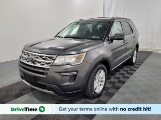 Used 2018 Ford Explorer XLT image 1