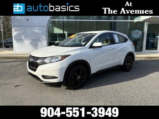Used 2018 Honda HR-V LX image 1