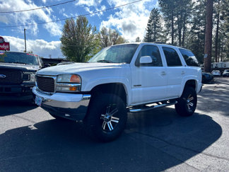 Used 2000 GMC Yukon SLE w/ Off-Road Suspension Pkg image 1