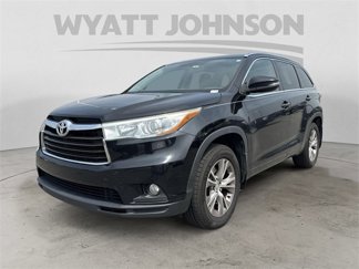 Used 2015 Toyota Highlander XLE image 1