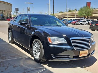 Used 2011 Chrysler 300 image 1