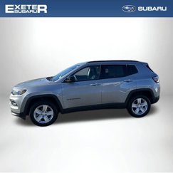 Used 2022 Jeep Compass Latitude image 1