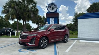 Used 2020 Cadillac XT6 Premium Luxury image 1
