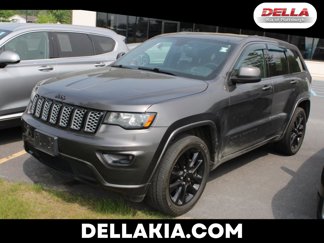 Used 2018 Jeep Grand Cherokee Altitude image 1