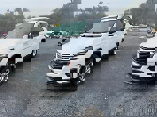 Used 2022 Chevrolet Traverse LS image 1