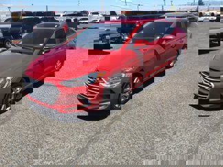 Used 2017 Hyundai Elantra SE image 1