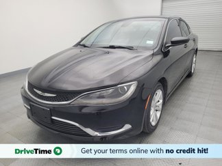 Used 2015 Chrysler 200 Limited image 1