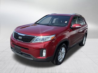Used 2015 Kia Sorento LX image 1