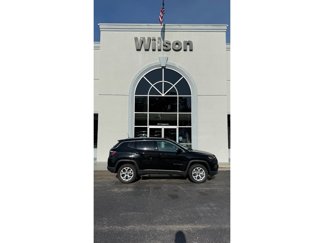 New 2025 Jeep Compass Latitude image 1