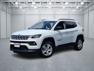 Certified 2022 Jeep Compass Latitude w/ Convenience Group image 1