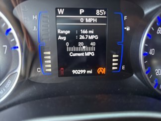 Used 2018 Chrysler Pacifica Touring-L image 1
