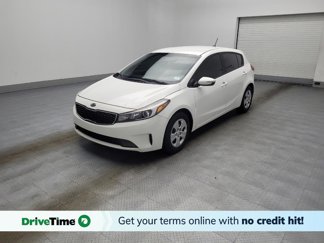 Used 2017 Kia Forte LX image 1