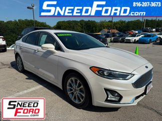 Used 2019 Ford Fusion Energi Titanium image 1