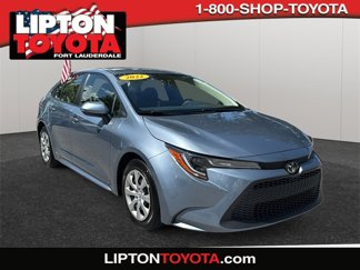 Used 2022 Toyota Corolla LE image 1