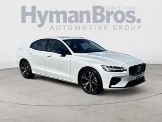 Used 2024 Volvo S60 B5 Core image 1