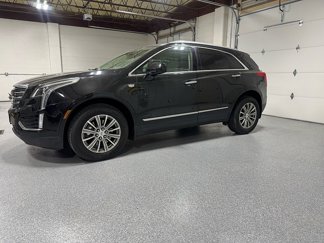 Used 2017 Cadillac XT5 Luxury image 1