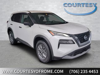 Used 2023 Nissan Rogue S image 1