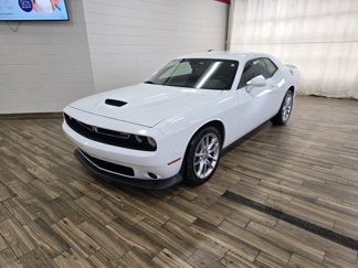 Certified 2022 Dodge Challenger GT image 1