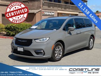 Certified 2022 Chrysler Pacifica Touring image 1