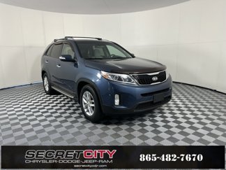 Used 2014 Kia Sorento LX image 1