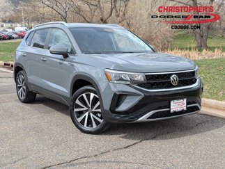 Used 2022 Volkswagen Taos SE image 1