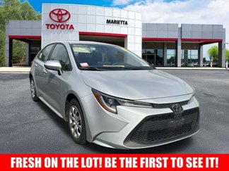 Used 2022 Toyota Corolla LE image 1