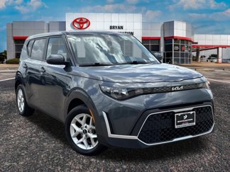 Used 2024 Kia Soul LX w/ Option Group 015 image 1