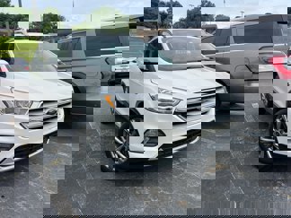 Used 2018 Ford Escape Titanium image 1