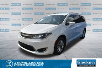 Used 2018 Chrysler Pacifica Touring-L image 1