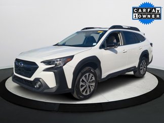 Used 2024 Subaru Outback Premium image 1