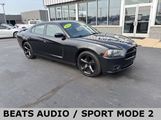 Used 2013 Dodge Charger SXT w/ Blacktop Pkg image 1